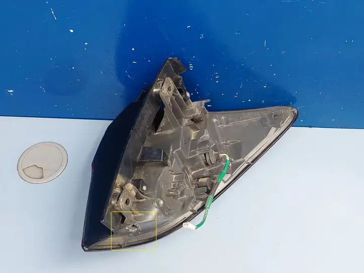 Honda HR-V (2015 - 2020) 33552T7AH11 Задний фонарь в кузове — фото 13