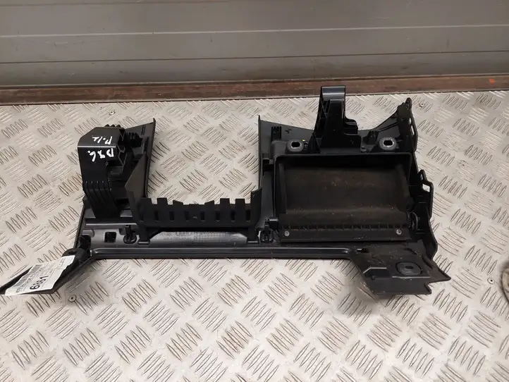 Audi A4 S4 B9 (2015 - 2019) 8W1880301A Нижняя отделка панели приборов — фото 5