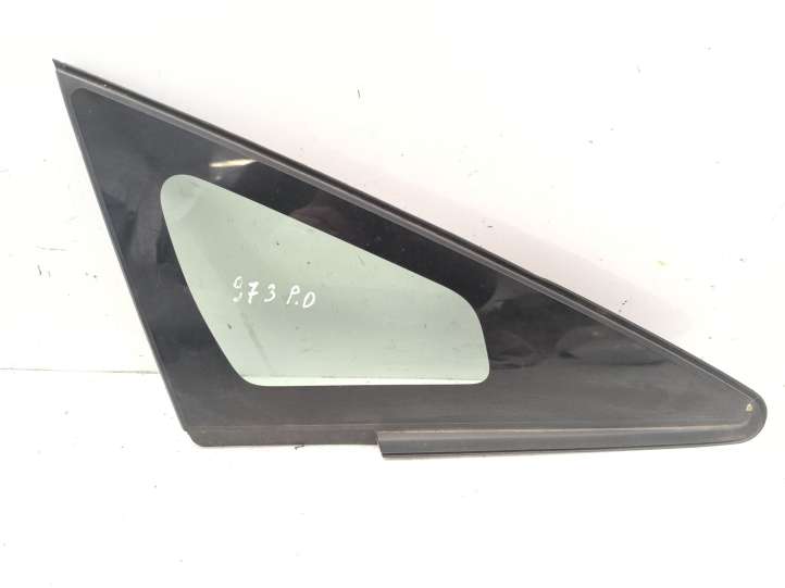 Toyota Prius (XW30) (2009 - 2015)  43R00084 Треугольное стекло в передней части кузова