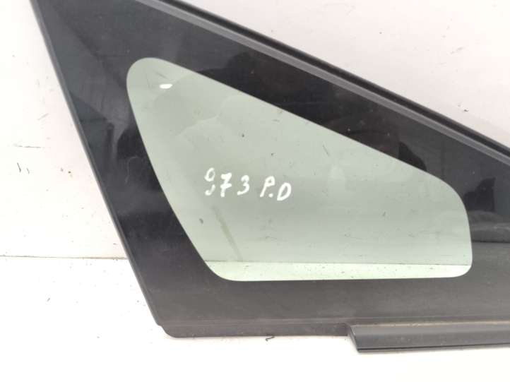 Toyota Prius (XW30) (2009 - 2015)  43R00084 Треугольное стекло в передней части кузова