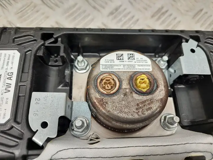 Audi A4 S4 B9 (2015 - 2019) 8W0880204E Подушка безопасности пассажира — фото 3