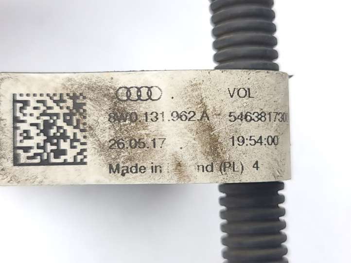 Audi A4 (2015 - 2019)  8W0131962A Трубка (трубки) для подачи топлива ADblue