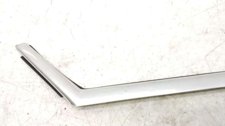 Citroen C6 (2005 - 2012)  9646289380 Отделка заднего бокового стекла