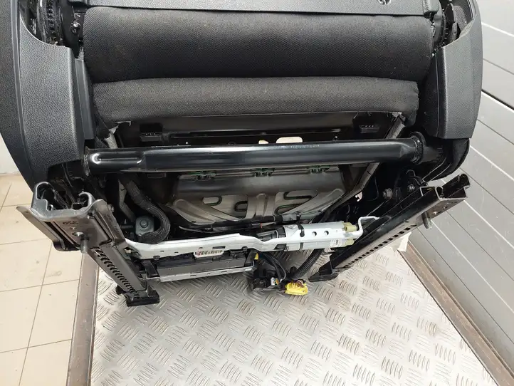Mercedes-Benz E C207 W207 (2009 - 2017) A1729007600 Комплект салона — фото 26