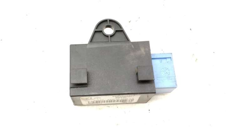 Citroen C6 (2005 - 2012)  9663598280 Реле обогрева