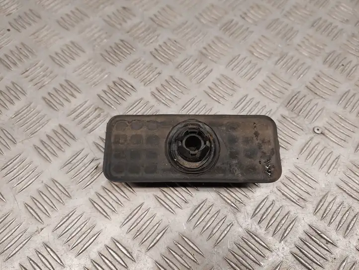 Mercedes-Benz E C207 W207 (2009 - 2017) A0009986750 Подушка домкрата — фото 3