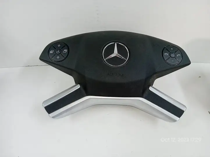 Mercedes-Benz GL X164 (2006 - 2012) 1648700658 Подушка безопасности руля — фото 1