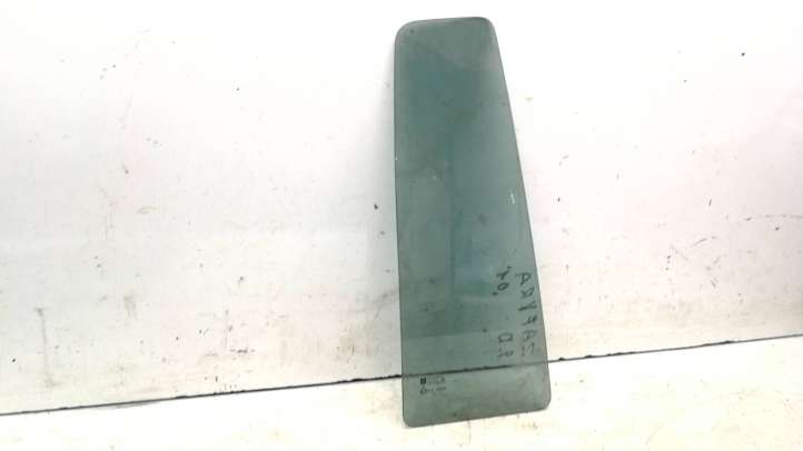 Opel Zafira (1999 - 2003)  43R007028 Маленькое стекло 