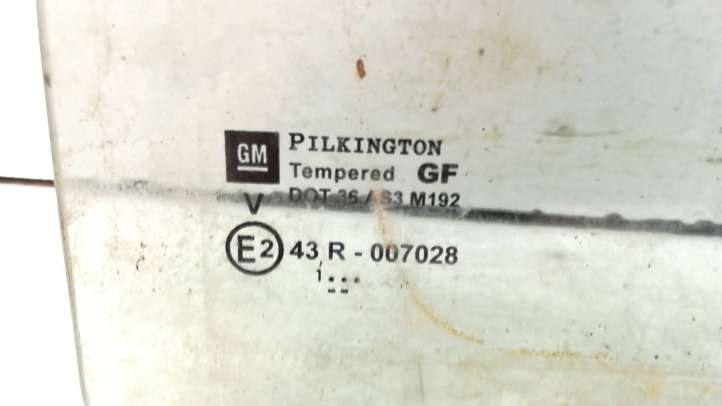 Opel Zafira (1999 - 2003)  43R007028 Маленькое стекло 