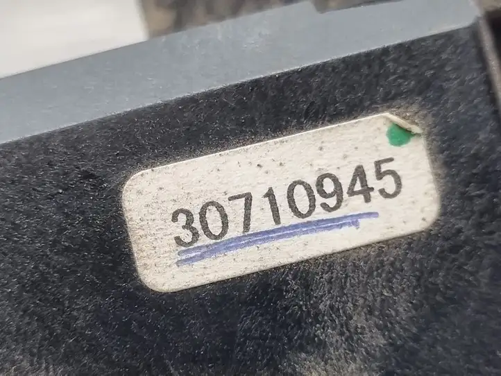 Volvo S60 (2004 - 2010) 30710945 Датчик угла поворота руля — фото 3