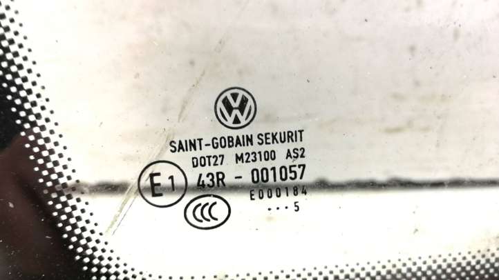 Volkswagen Polo (2001 - 2005)  43R001057 Маленькое стекло 