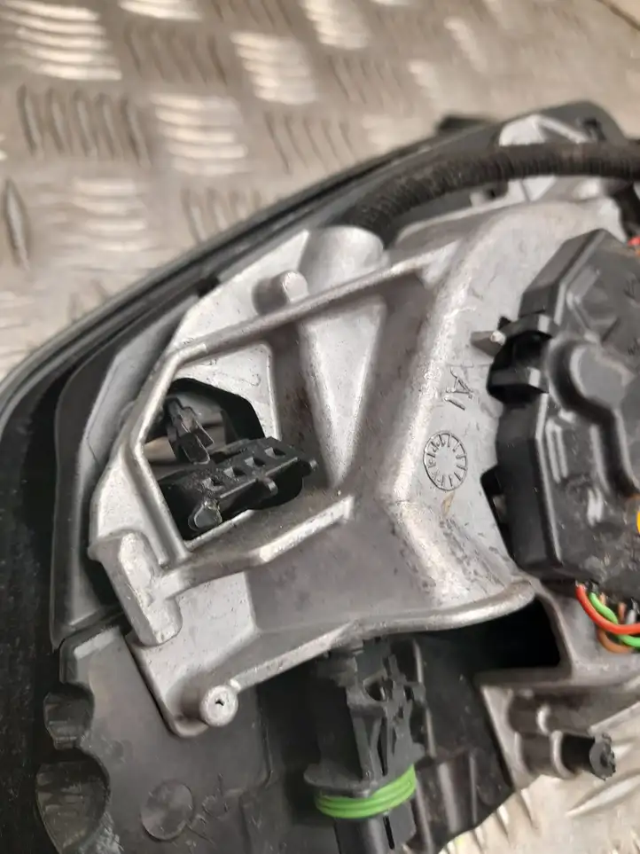 BMW 5 F10 F11 (2009 - 2016) F0153122U6680 Боковое зеркало с электроприводом — фото 6