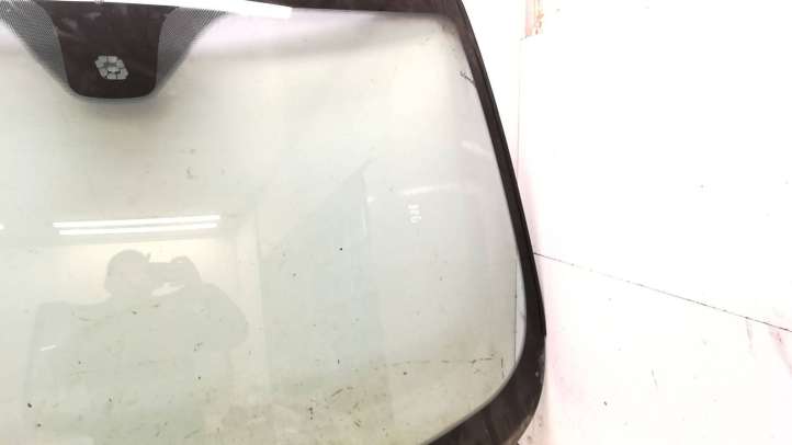 Alfa Romeo 159 (2005 - 2011)  43R001585 Переднее стекло