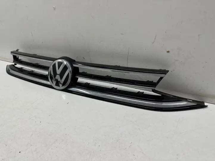 Volkswagen Golf Sportsvan (2017 - 2020) 510853655J Верхняя решетка радиатора — фото 2