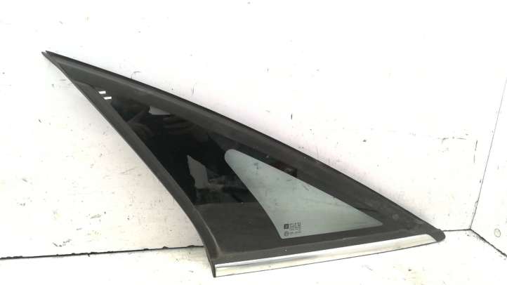 Opel Vectra (2005 - 2009)  43R00048 Треугольное стекло в передней части кузова