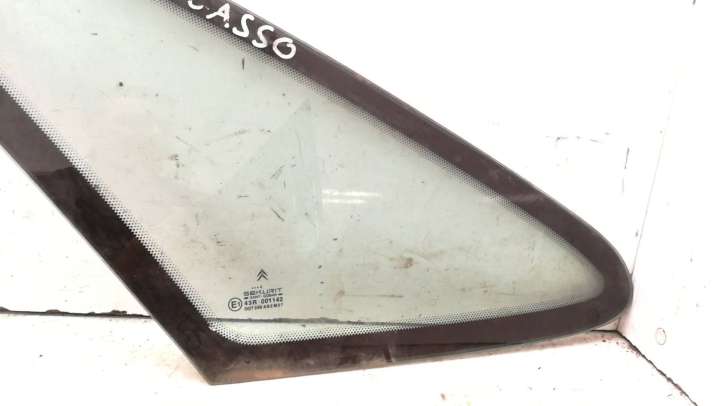 Citroen Xsara Picasso (1999 - 2012)  43R001142 Треугольное стекло в передней части кузова