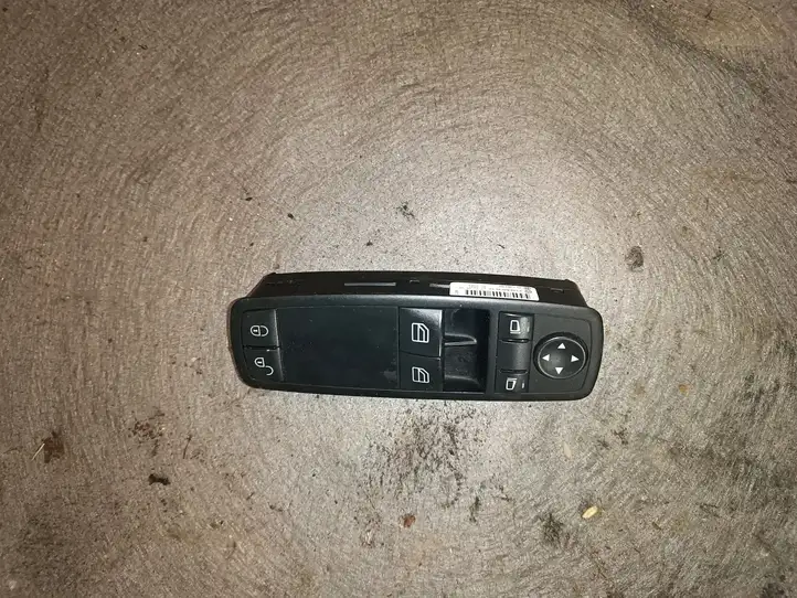 Mercedes-Benz A W169 (2004 - 2012) A1698206410 Блок кнопок стеклоподъемников — фото 1
