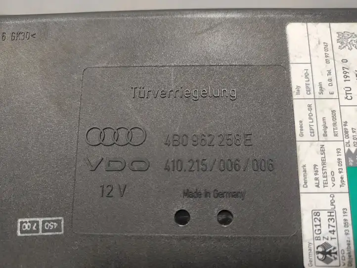 Audi A6 S6 C5 4B (2001 - 2004) 4B0962258E Модуль комфорта — фото 3