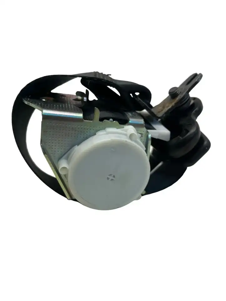 Ford Fiesta (2009 - 2012) 34021838B Задний ремень безопасности — фото 2