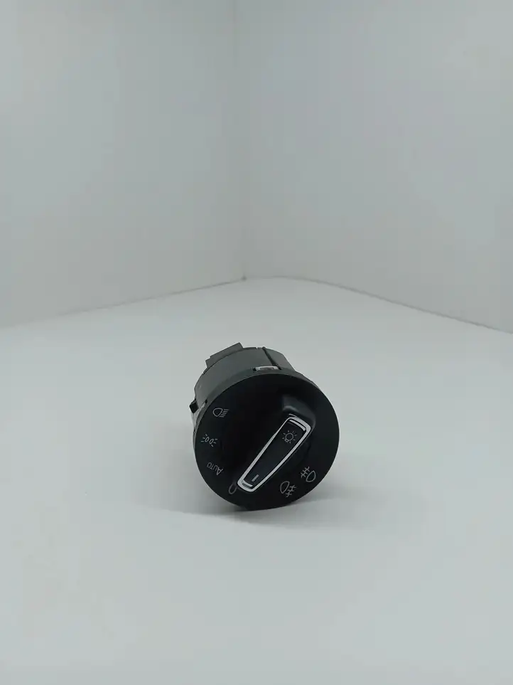 Seat Leon (5F) (2012 - 2019) 5G0941431AF Включатель фонарей — фото 2