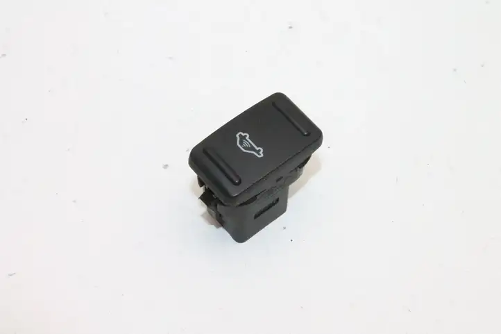 Ford Kuga I (2008 - 2012) 7M5T19H288AA Кнопка фаркопа в багажнике — фото 1