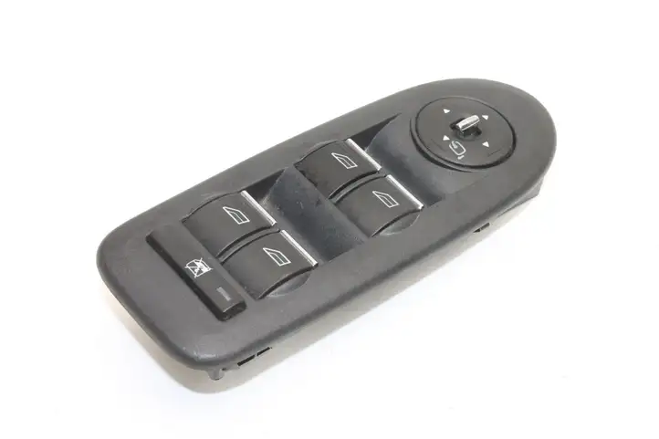Ford Kuga I (2008 - 2012) 9M5T14A132AA Кнопка фаркопа в багажнике — фото 1