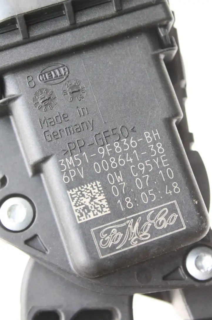 Ford Kuga I (2008 - 2012) 3M519F836BH Педаль акселератора — фото 4