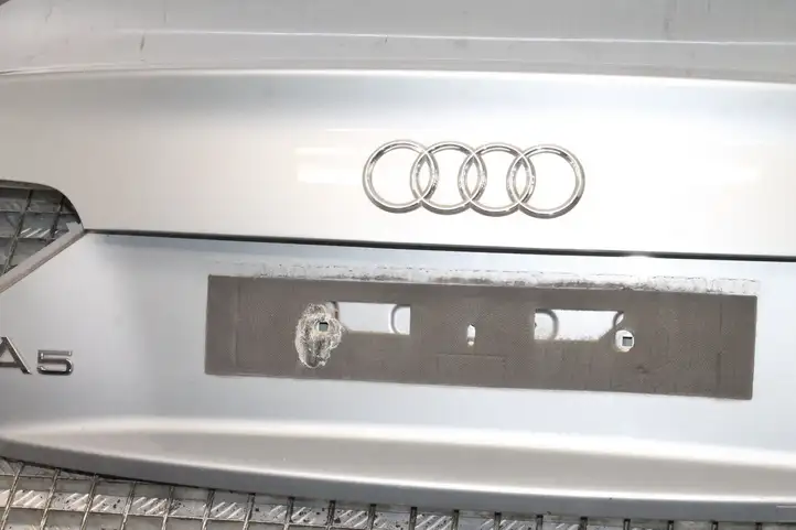 Audi A5 8T 8F (2007 - 2011) Q4Y7G Крышка багажника — фото 7