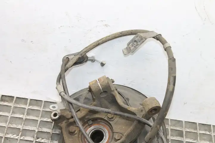 Subaru BRZ (2012 - 2016) Ступица колеса — фото 8
