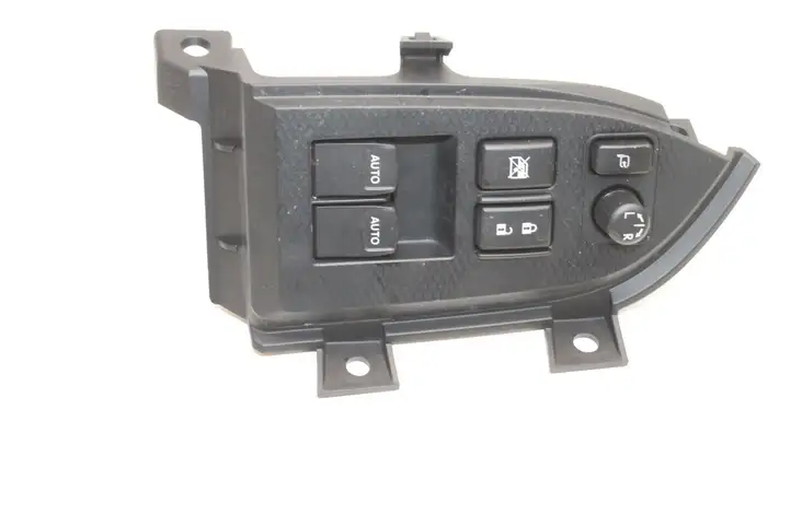 Subaru BRZ (2012 - 2016) 83071CA023 Кнопка фаркопа в багажнике — фото 1