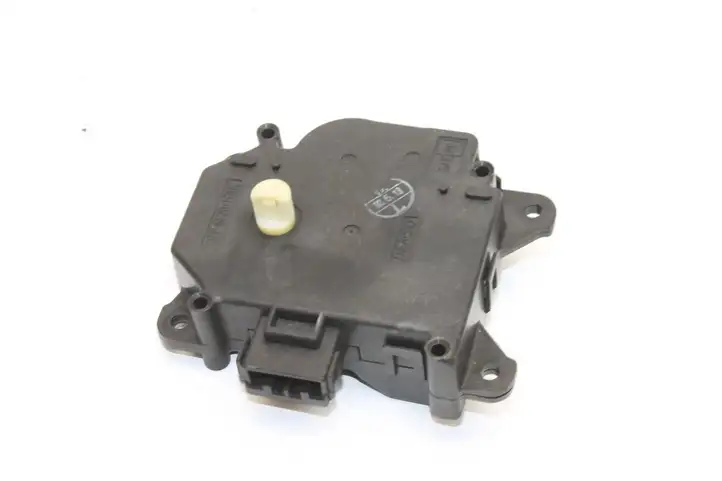 Subaru Legacy (1999 - 2003) 0637007170 Двигатель задвижки потока воздуха — фото 2