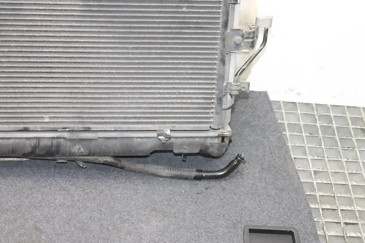 Subaru Legacy (1999 - 2003) EJ208 Комплект радиаторов охлаждения — фото 6