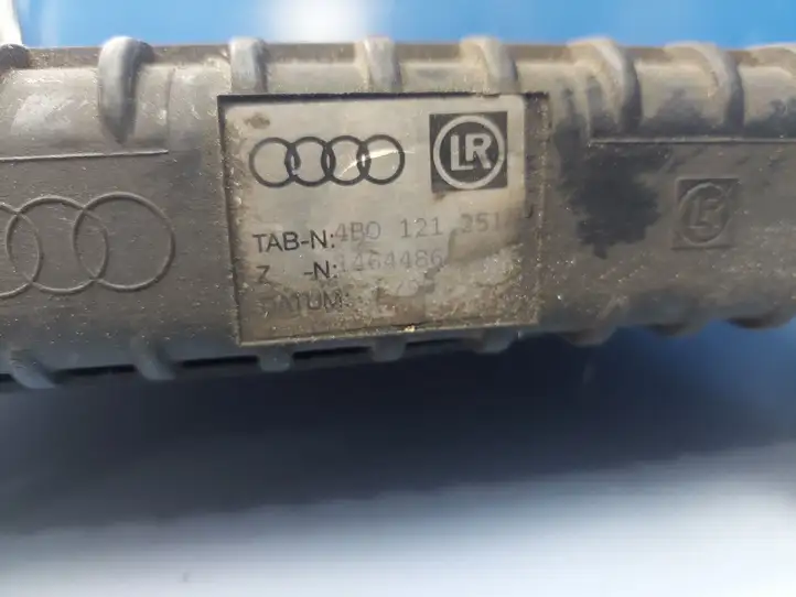 Audi A6 S6 C5 4B (2001 - 2004) 4B0121251A Радиатор охлаждающей жидкости двигателя — фото 4
