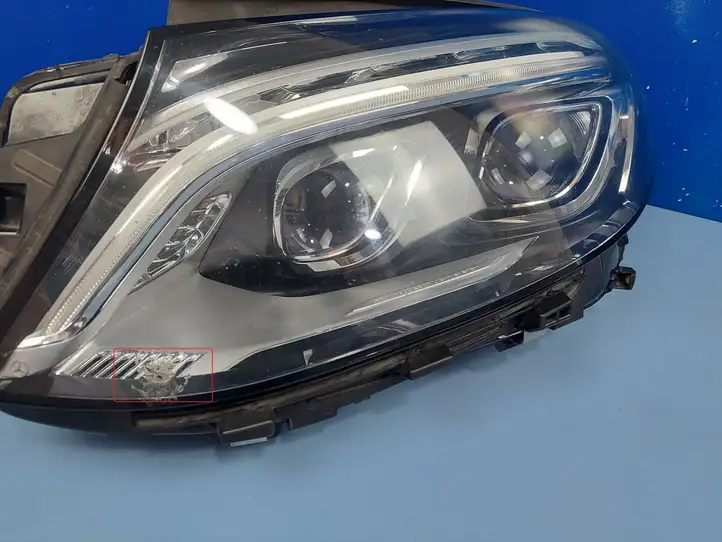 Mercedes-Benz GLE W166/C292 (2015 - 2019) A1669067902 Передняя фара — фото 17