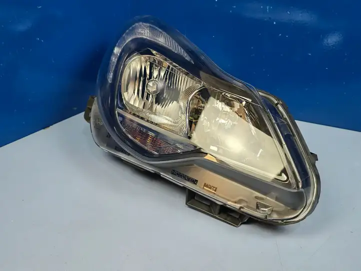 Opel Corsa D (2006 - 2010) 13446802 Передняя фара — фото 8