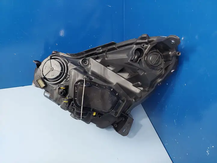 Opel Corsa D (2006 - 2010) 13446802 Передняя фара — фото 13