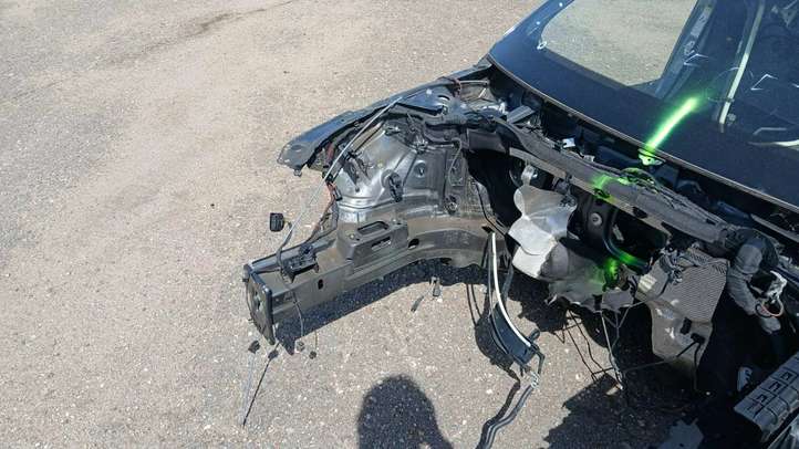 Audi TT (2014 - 2018)   Передняя четверть