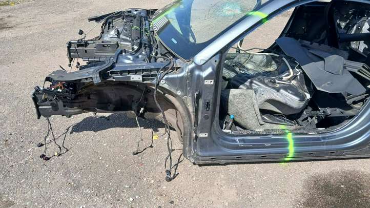 Audi TT (2014 - 2018)   Передняя четверть