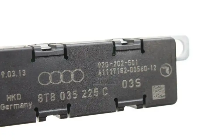 Audi A5 8T 8F (2011 - 2016) 8T8035225C Усилитель антенны — фото 3