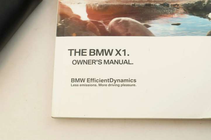 BMW X1 E84 (2009 - 2015)   Сервисная книжка