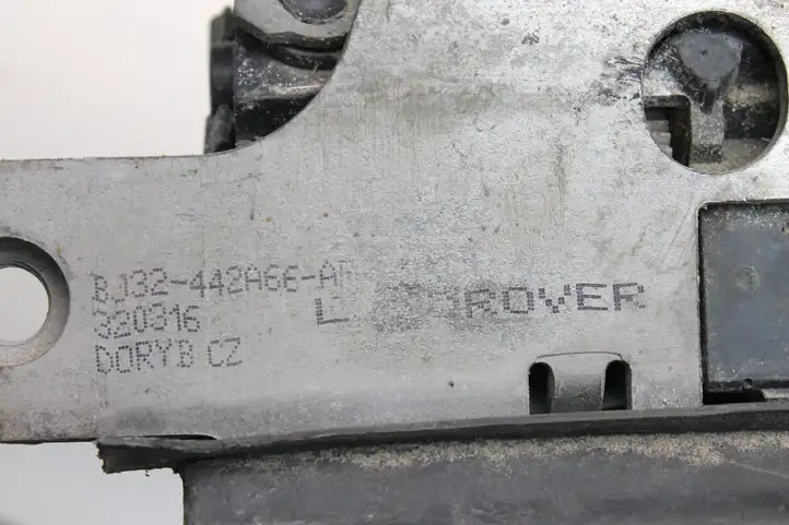 Land Rover Range Rover Evoque L538 (2015 - 2018) BJ32442A66AE Замок крышки багажника — фото 4