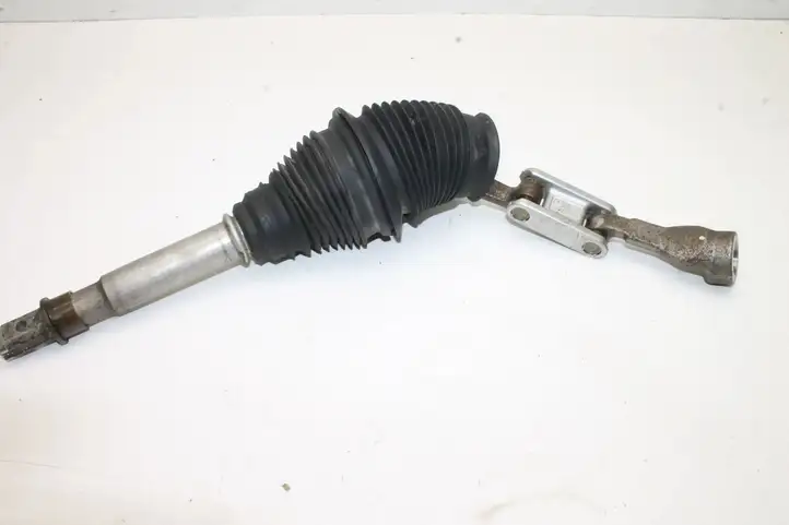 Mercedes-Benz SLK R171 (2005 - 2011) 2104620748 Кардан рулевого вала — фото 3