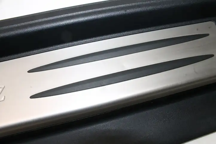 Mercedes-Benz SLK R171 (2005 - 2011) 1716800135 Внутренняя отделка переднего порога — фото 4