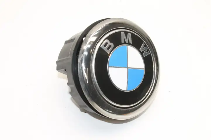 BMW 1 F20 F21 (2011 - 2019) 7248535 Ручка крышки багажника — фото 1