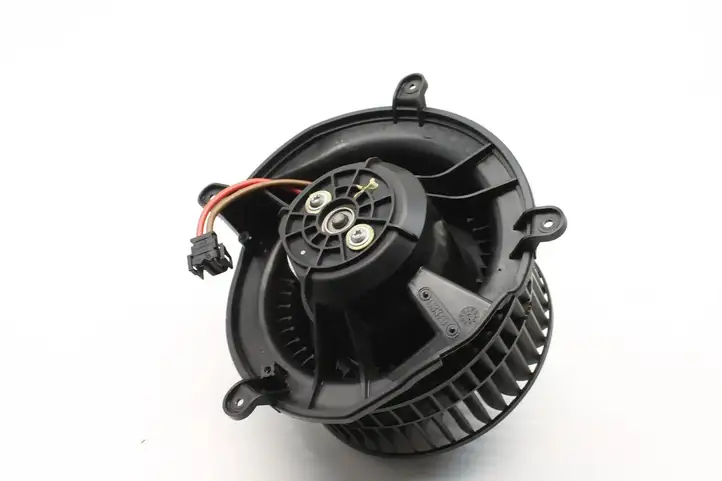 Mercedes-Benz CLS C219 (2003 - 2011) 9400984 Вентилятор печки — фото 1