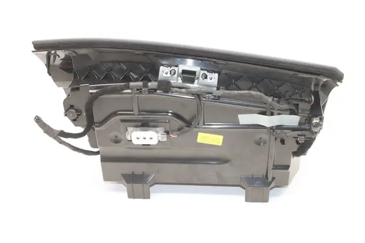 BMW 5 E60 E61 (2004 - 2010) 51167063516 Вещевой ящик — фото 2