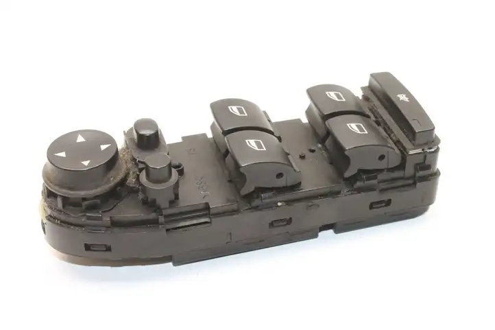 BMW 5 E60 E61 (2004 - 2010) 9122111 Кнопка стеклоподъемников — фото 3