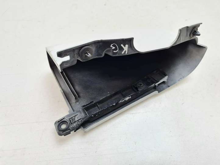 Nissan Primastar (2001 - 2014)  8200229874 Отделка заднего фонаря