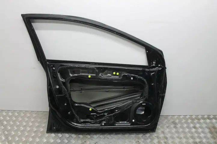 Honda Civic (2006 - 2011) Дверь — фото 9