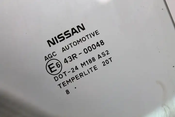 Nissan Qashqai (2006 - 2010) 43R00048 Стекло задней двери — фото 2